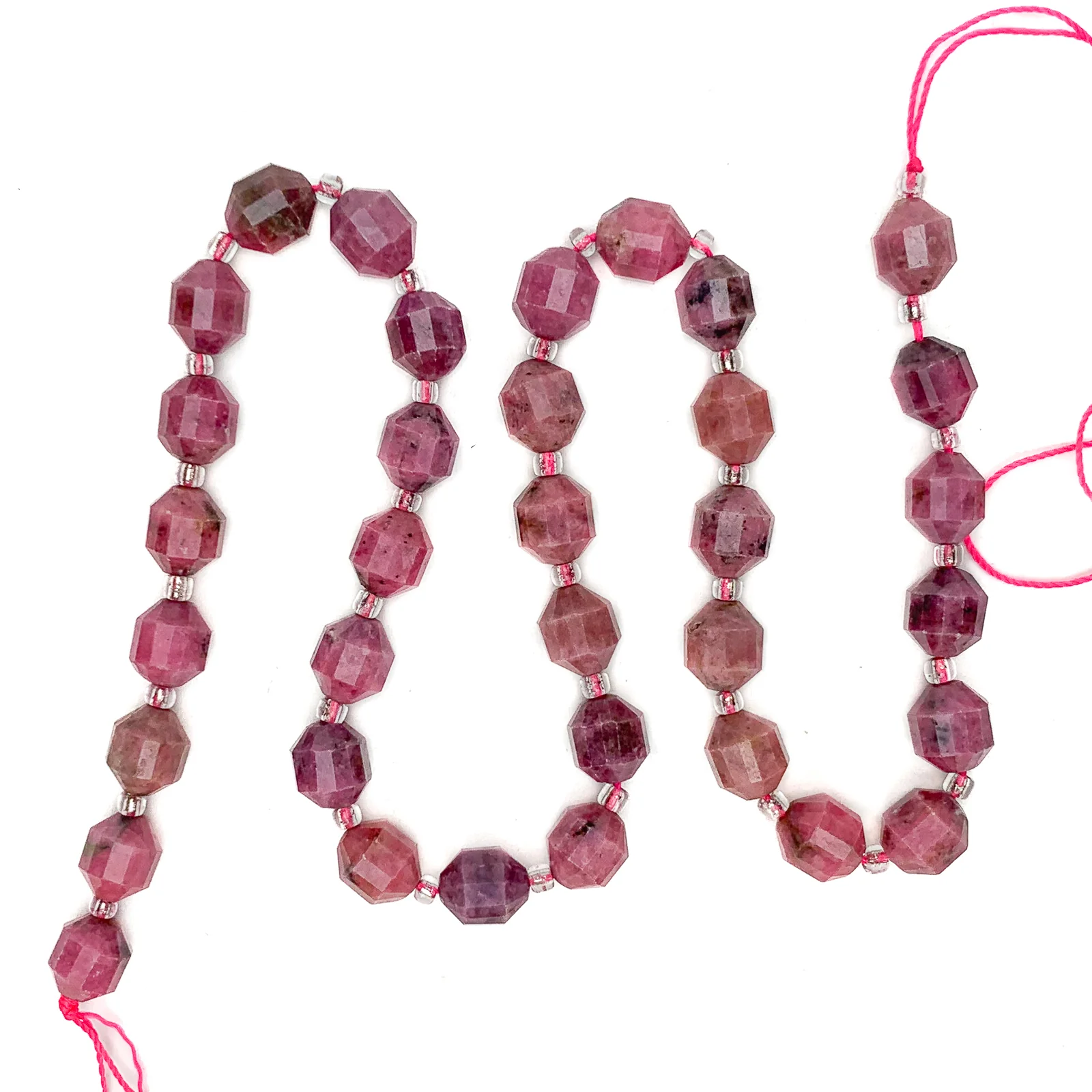 Rhodonite 7mm Faceted Drums Bead Strand - Image 3