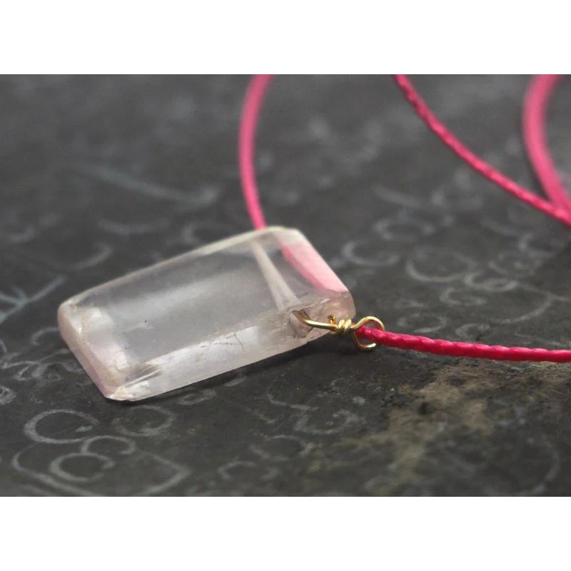 Rose Quartz Bead Necklace With Magnetic Clasp - Image 2