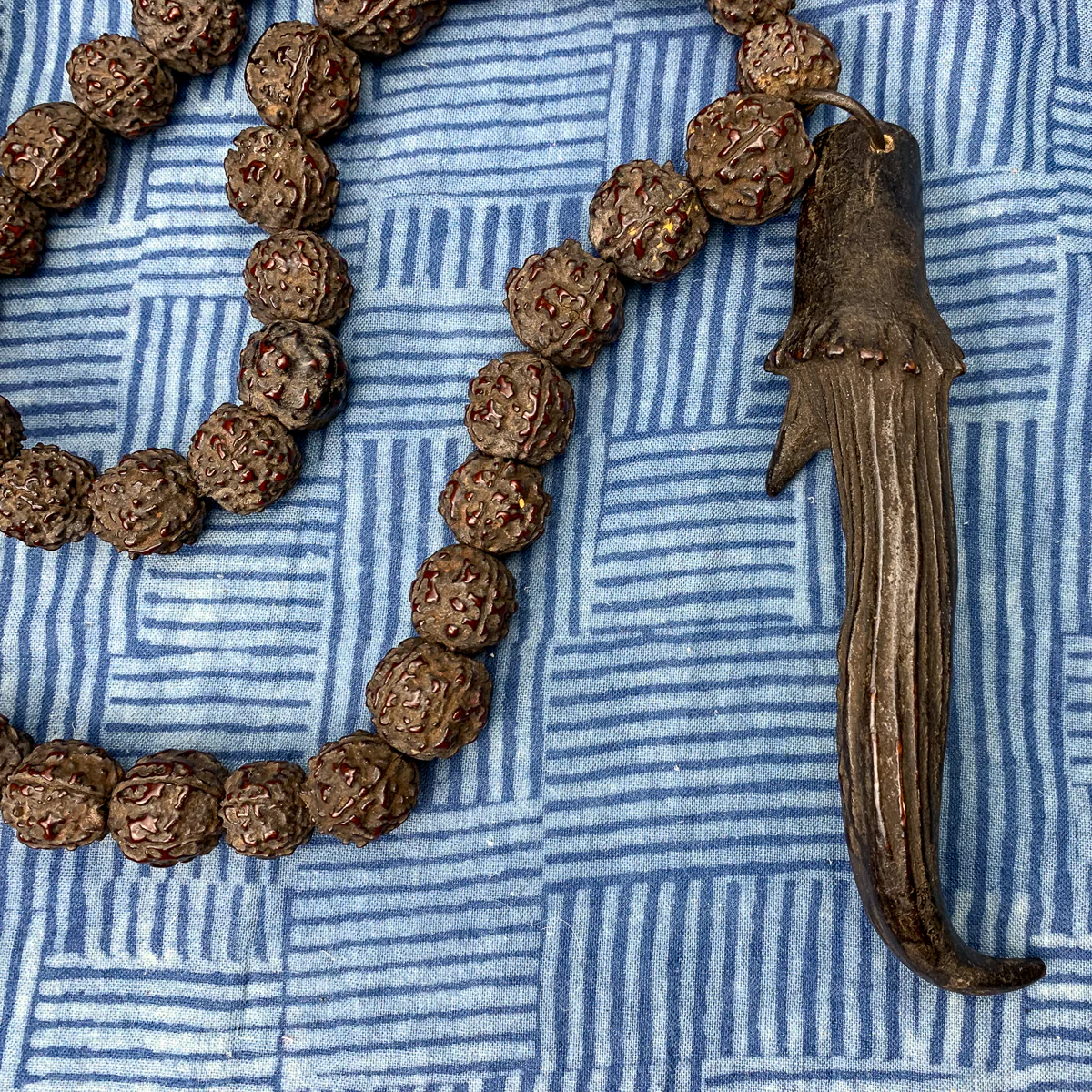 Antique Rudraksha Necklace with Deer Antler Talisman Necklace - Image 5