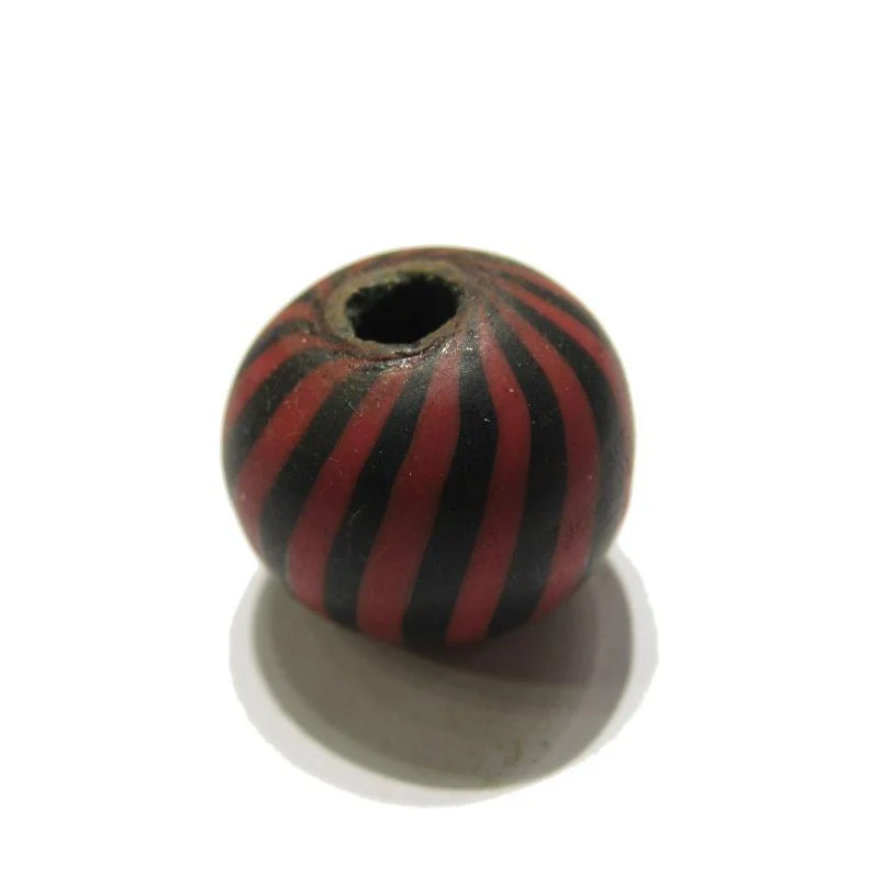 "Barbershop Swirl" Glass Round Trade Bead Necklace/Strand or Loose - Image 4