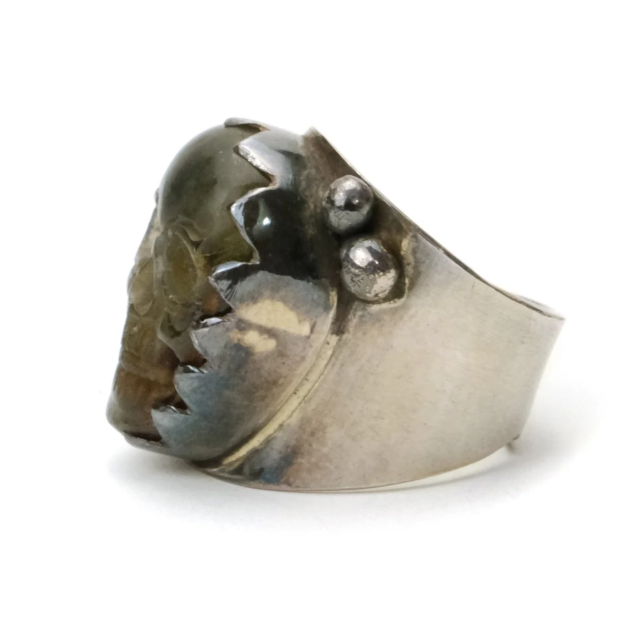 Labradorite Memento Mori Finely Carved Skull Cabochon Ring in Sterling Silver 1 - Image 3