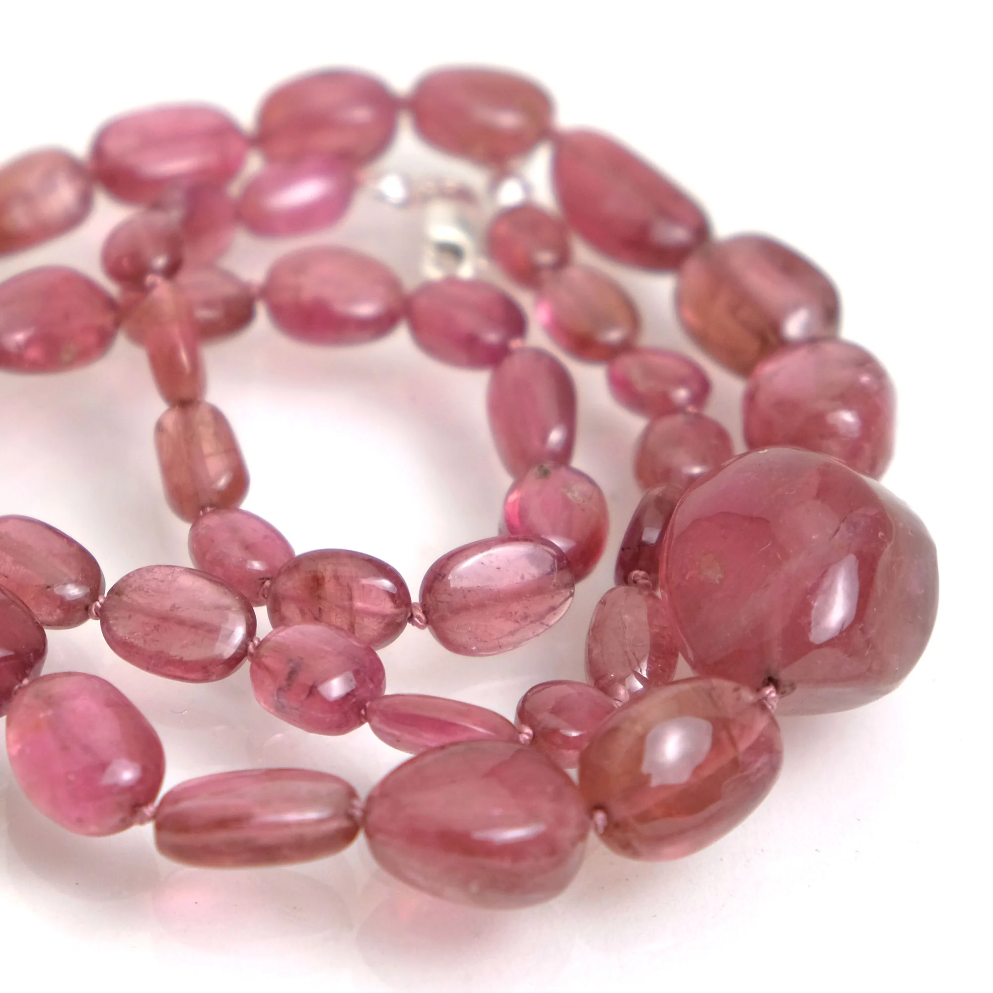 Smooth Pink Tourmaline Nuggets Knotted Necklace with Sterling Silver Lobster Clasp - Image 2