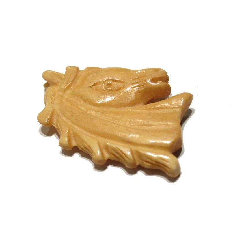 "Successful" Horse Hand Carved Cow Bone Pendant - Image 3