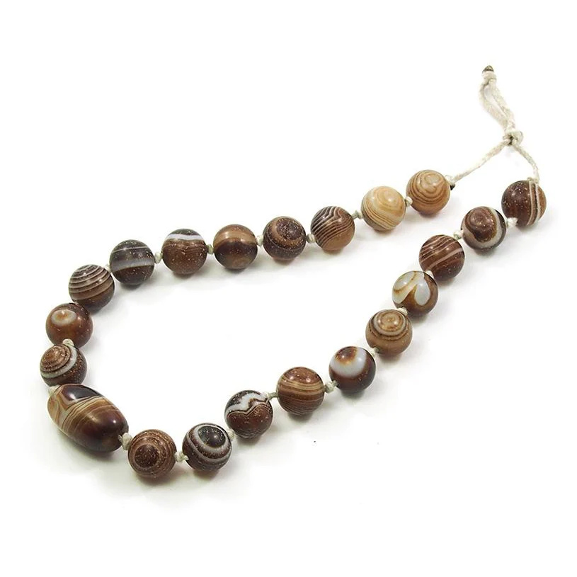 Suleiman Agate Strand Necklace - Image 2