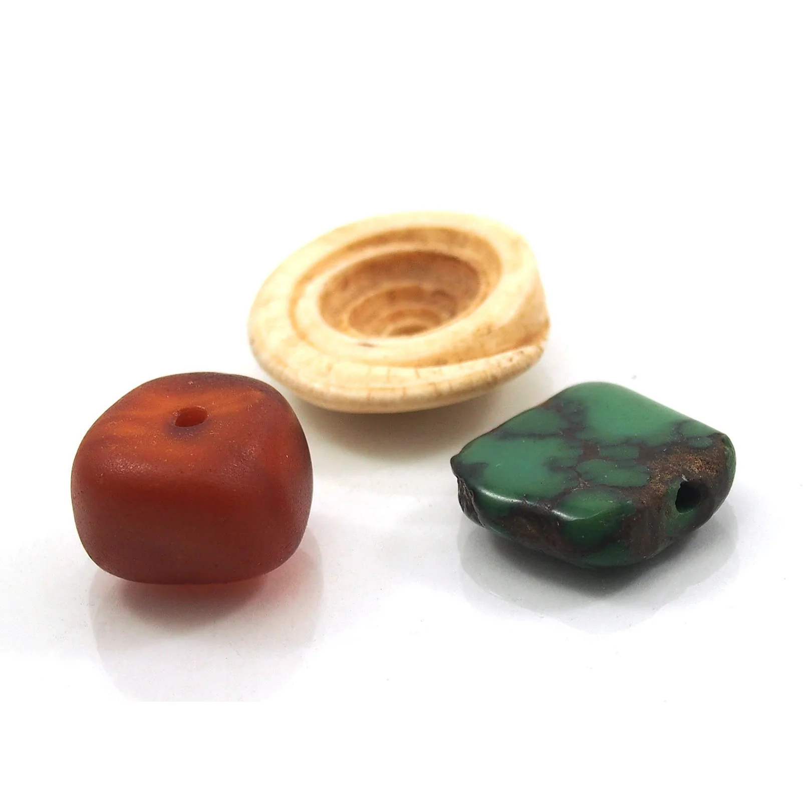 Tibetan Rare Fine Dowry Bead Set; Turquoise, Conus Shell and Amber - Image 3