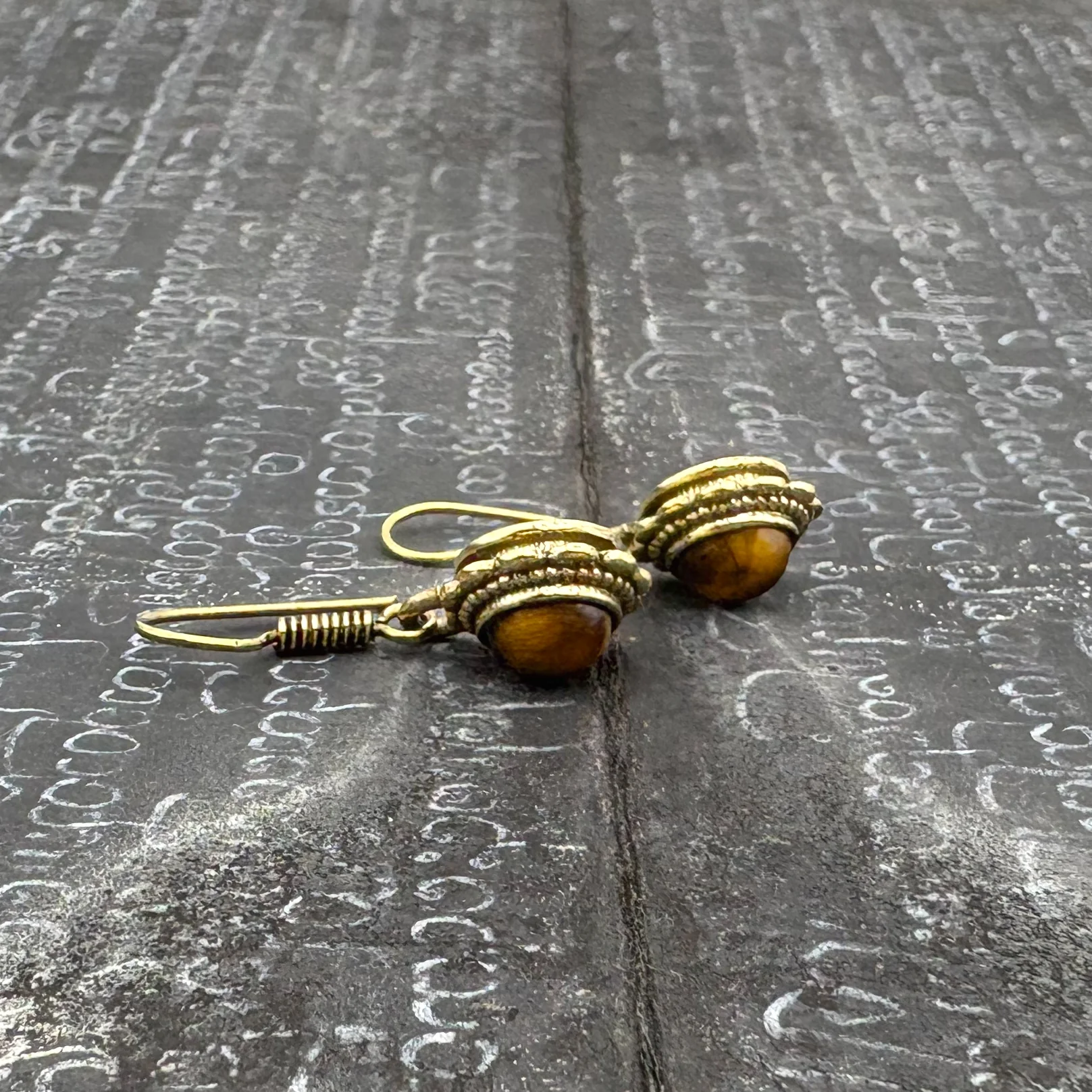 Tiger's Eye Circle Flower Brass Earrings - Image 9