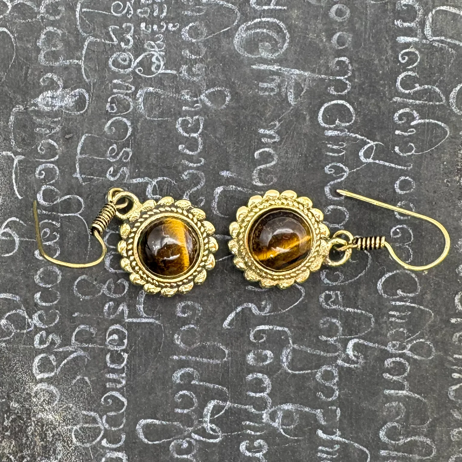 Tiger's Eye Circle Rope Brass Earrings - Image 3