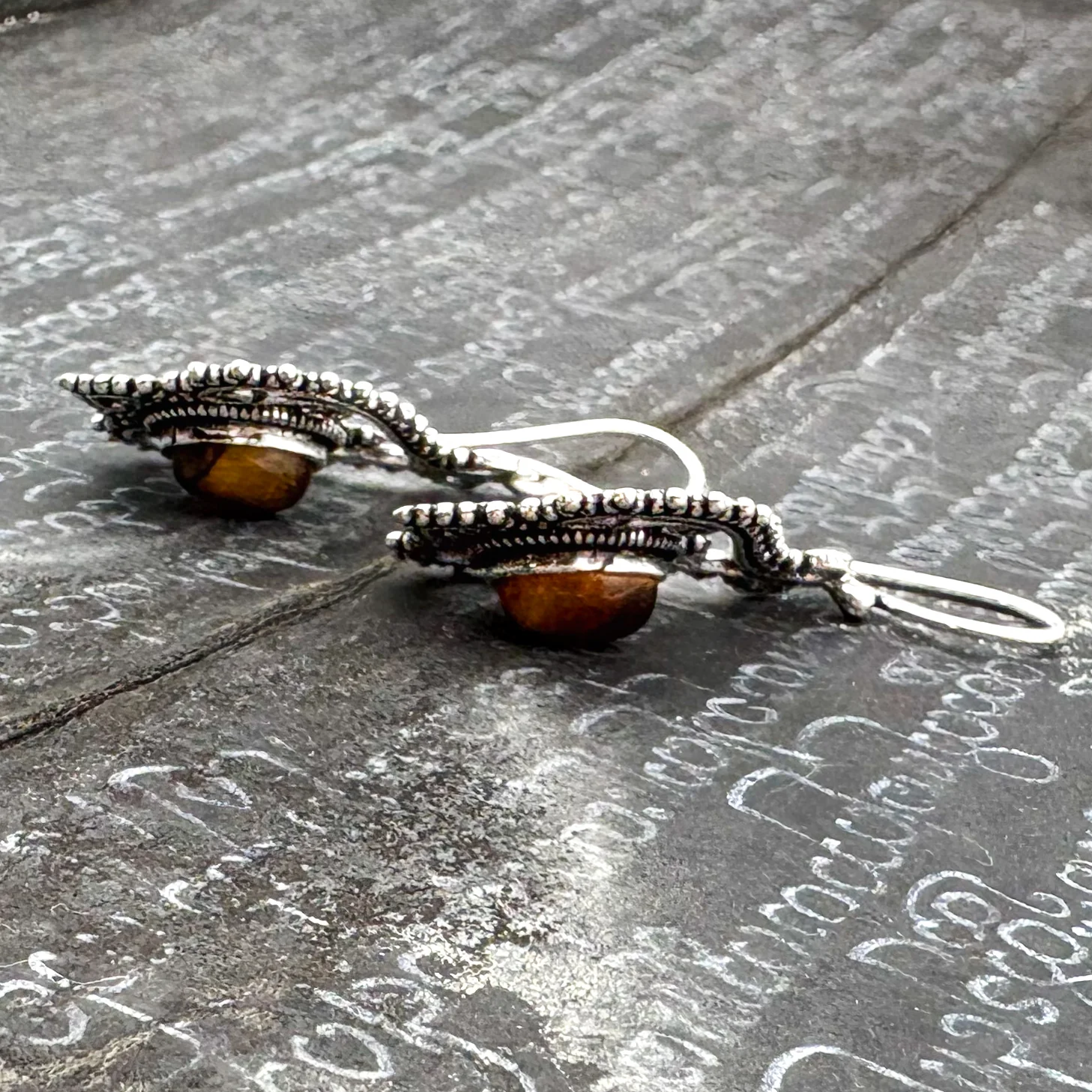 Tiger's Eye Heart Doily Lace White Brass Earrings - Image 10