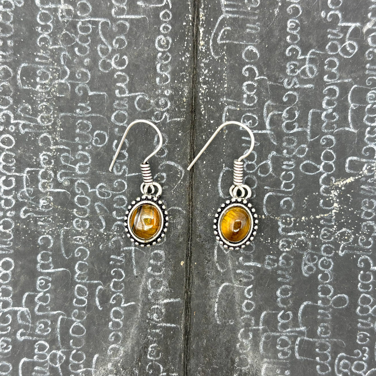 Tiger's Eye Oval Dots White Brass Earrings - Image 8
