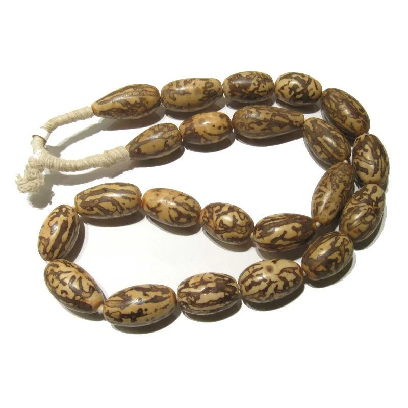 Traditional XL Doum Nut Beads, Kenya - Image 4