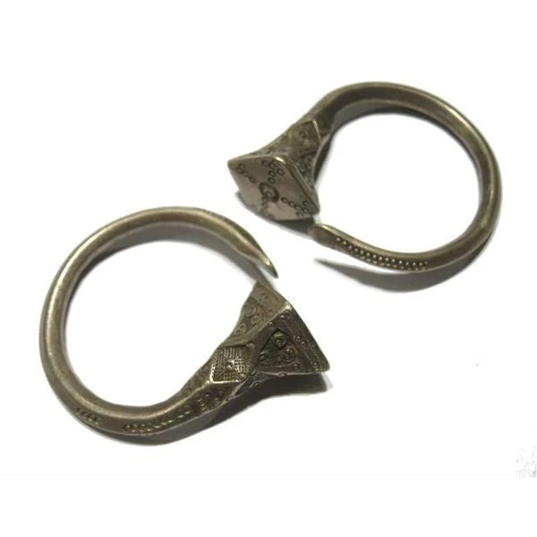 Tuareg 19th C. Silver Earrings - Image 11
