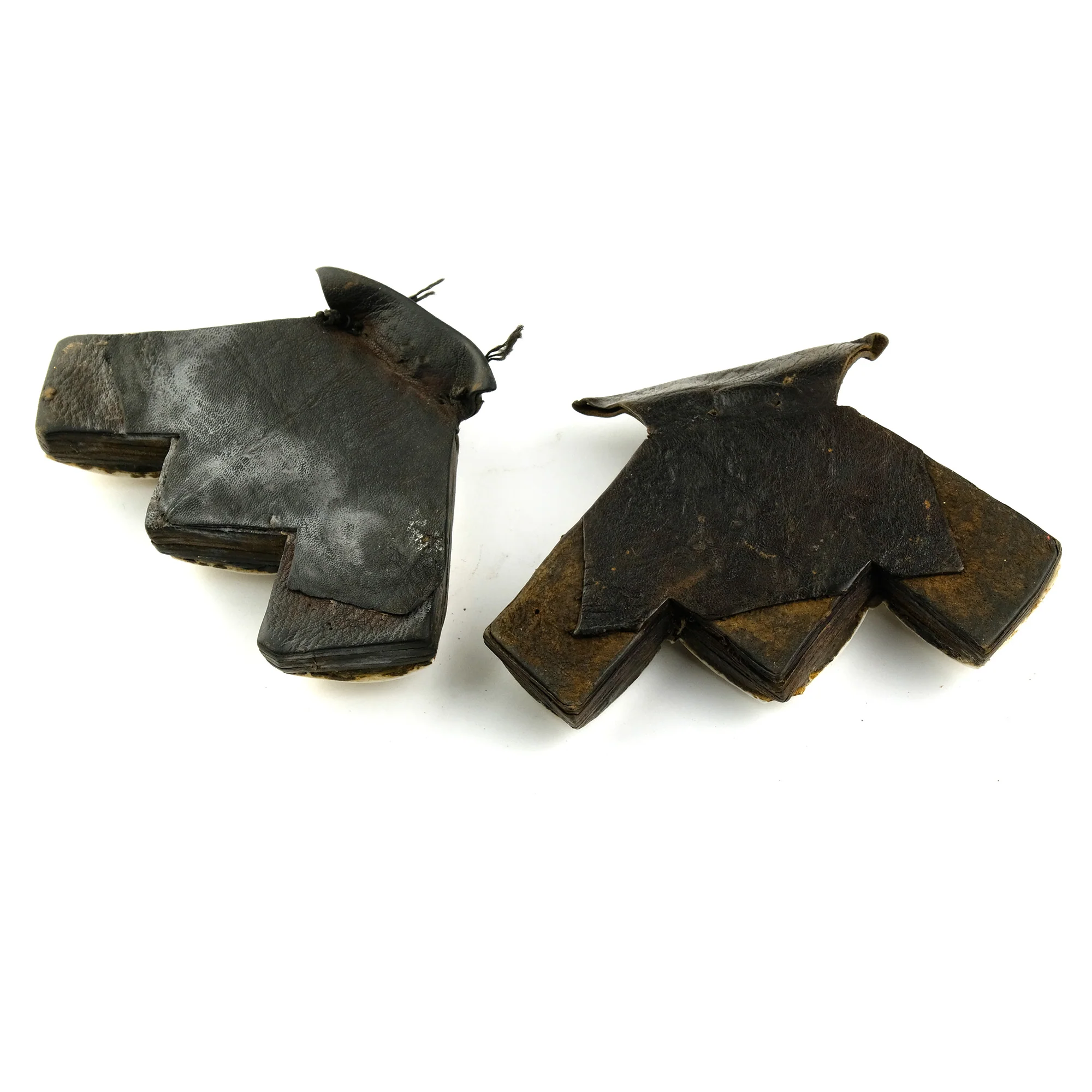 Tuareg Shell Khomissar Hand of Fatima Amulet, Large - Image 3
