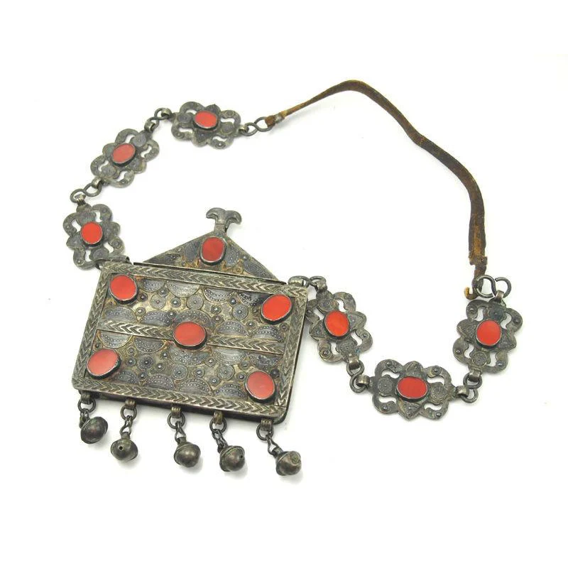 Turkmen Amulet Case Antique Necklace with Original Chain and Leather Strap-18 - Image 2