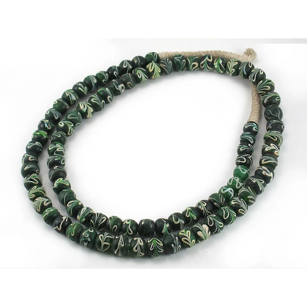 19th Century Venetian Green "Ribbon" Beads from Zaire / Necklace - Image 3