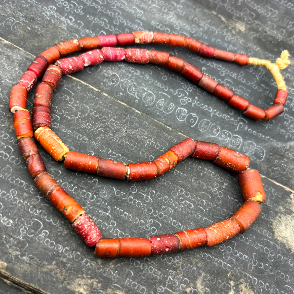 Venetian White Heart Bead Necklace - Image 7