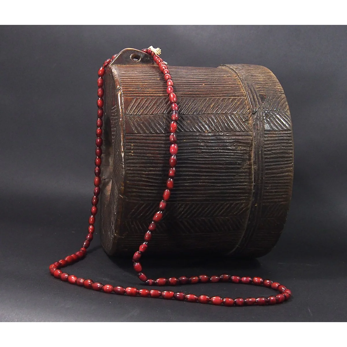 Venetian White Heart Cornaline d'Aleppo ca. 1800's Glass Trade Beads / Necklace - Image 3