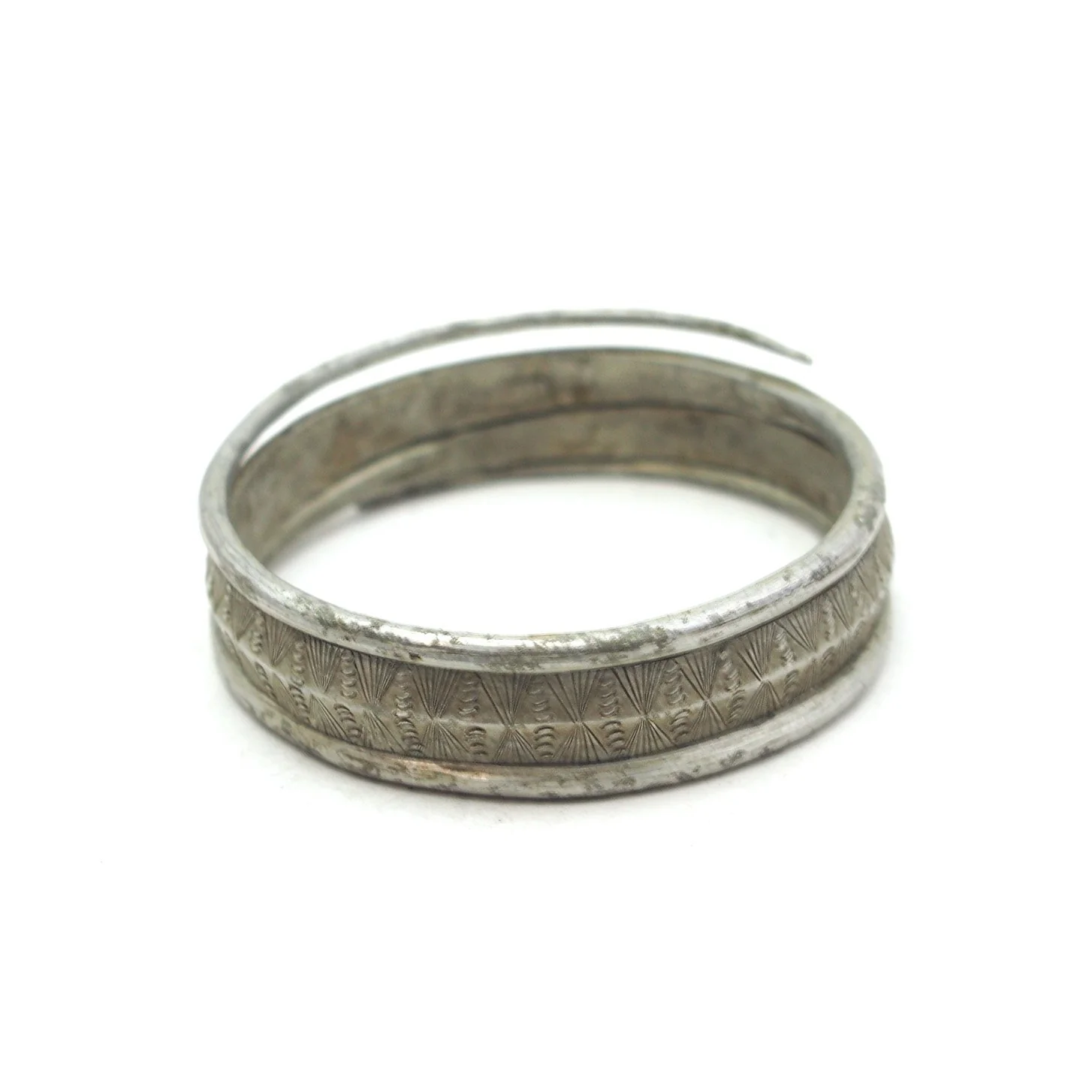 Vintage Hmong Aluminum Bracelet - Image 4