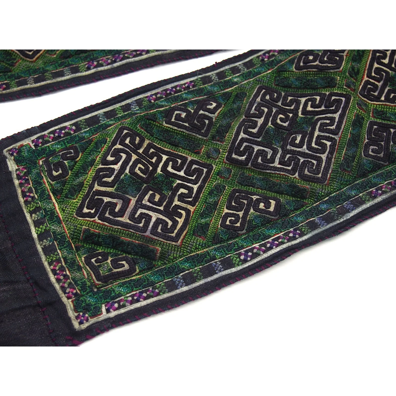Vintage Hmong Cotton Hand-Embroidered Indigo Belt - Image 2