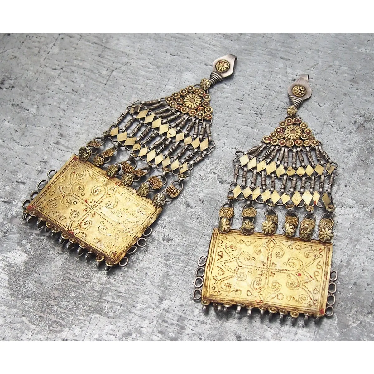 Waziri Antique Temporal Ornament Set in Silver with Gold Wash - Image 2