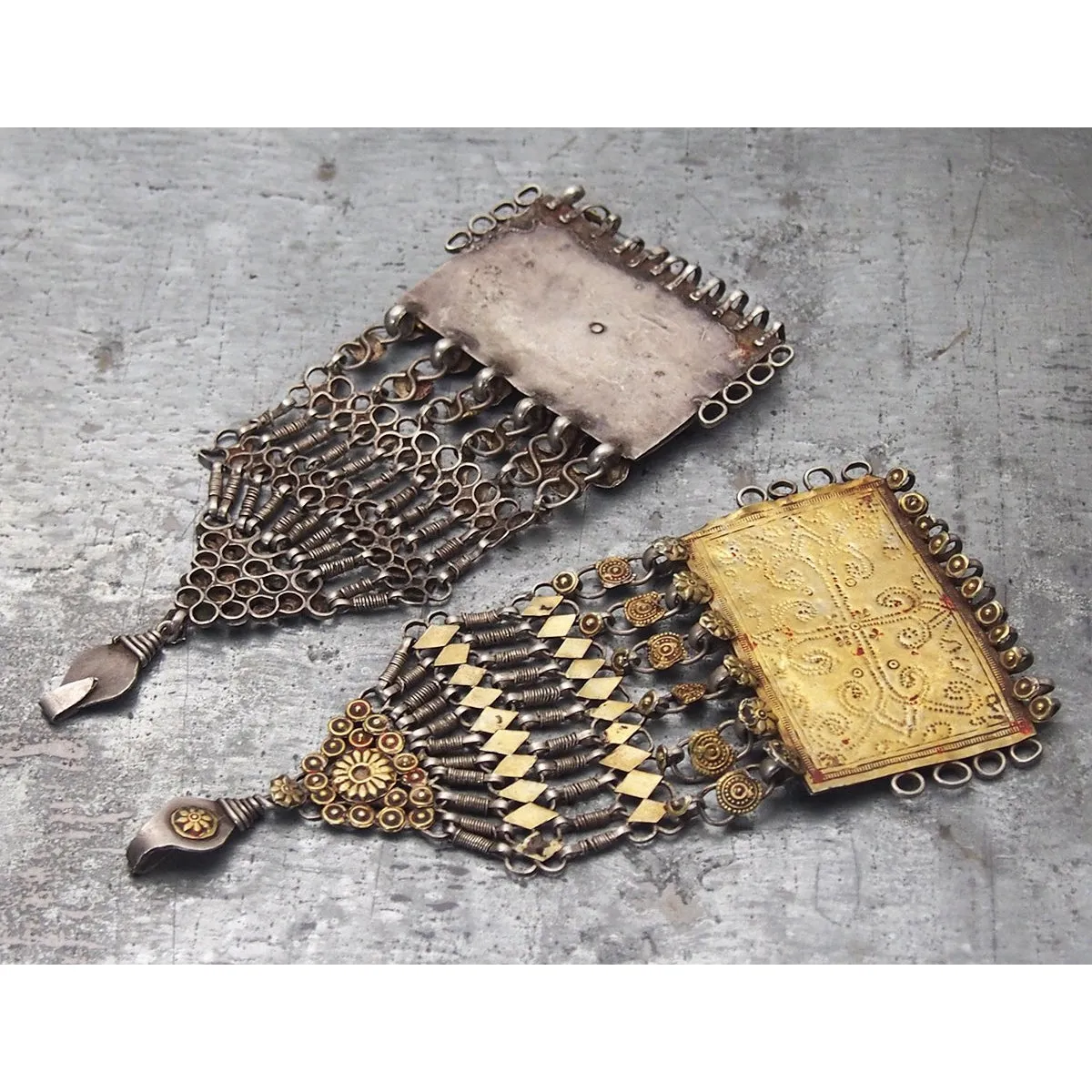 Waziri Antique Temporal Ornament Set in Silver with Gold Wash - Image 7