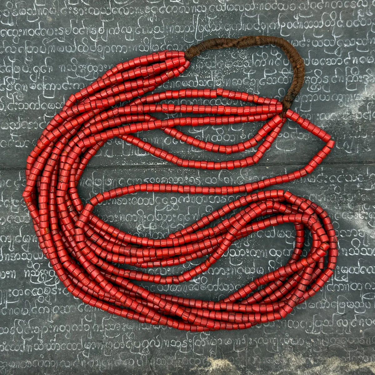 White Heart Bead Necklace - Image 4