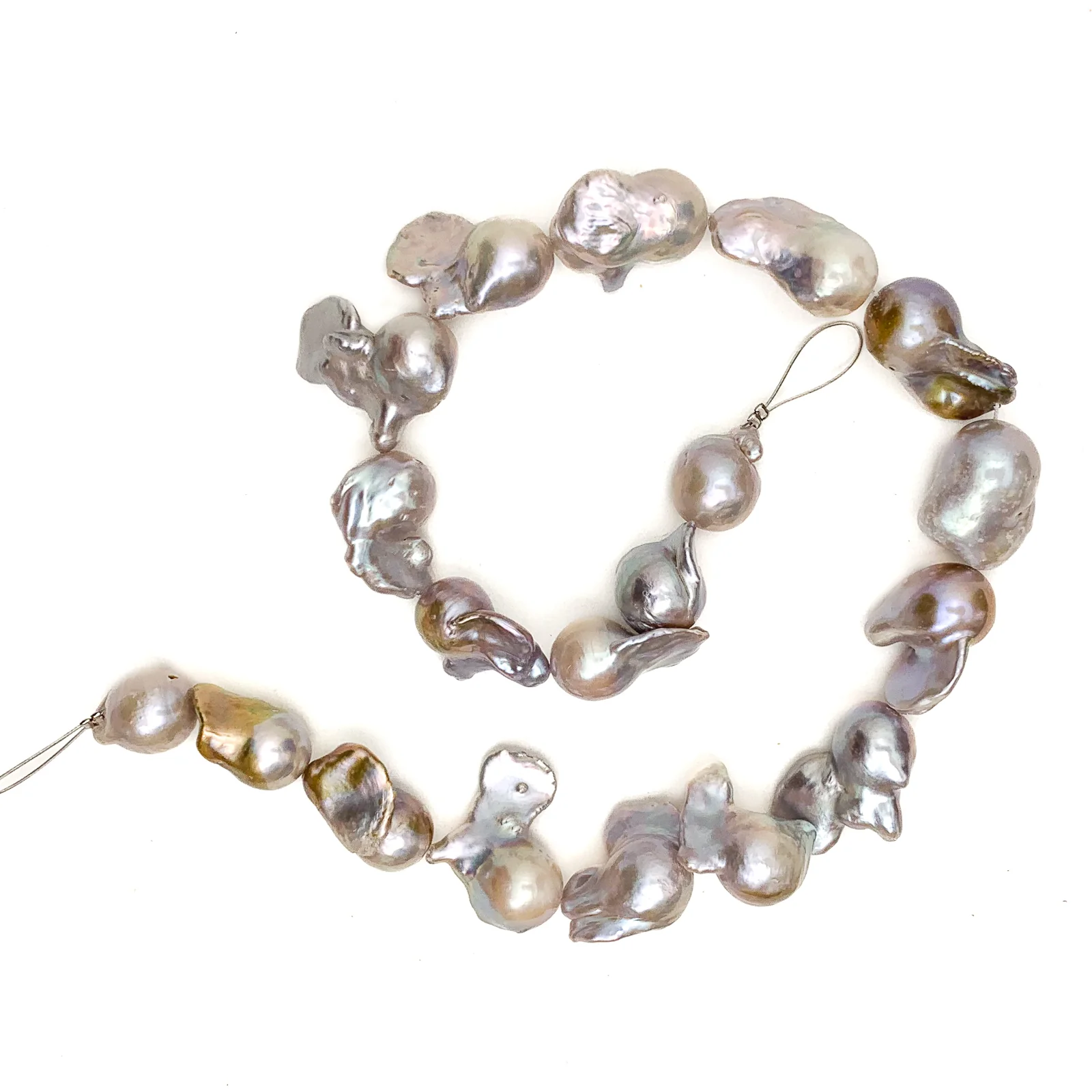 XL Mauve Rainbow Polliwog  Freshwater Pearl Bead Strand - Image 4