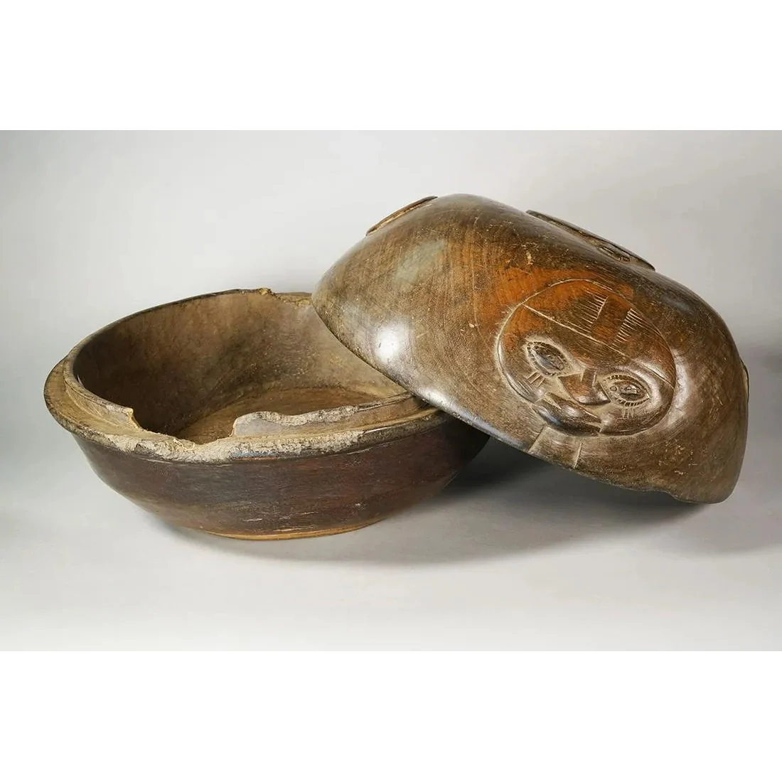 Yoruba Divination Bowl, Nigeria #1072 - Image 2