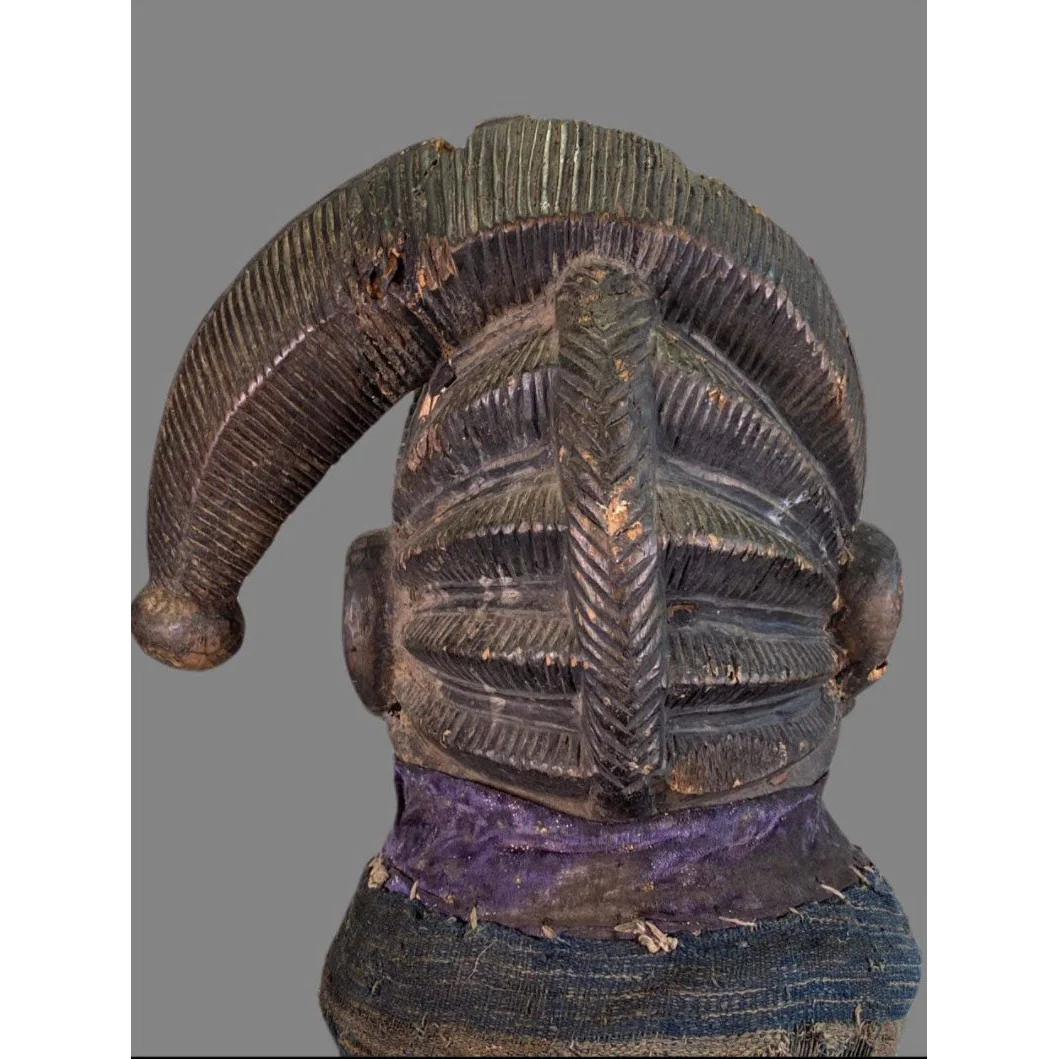 Yoruba Egungun Headdress with Textile, Nigeria #1153 PROVENANCE - Image 6