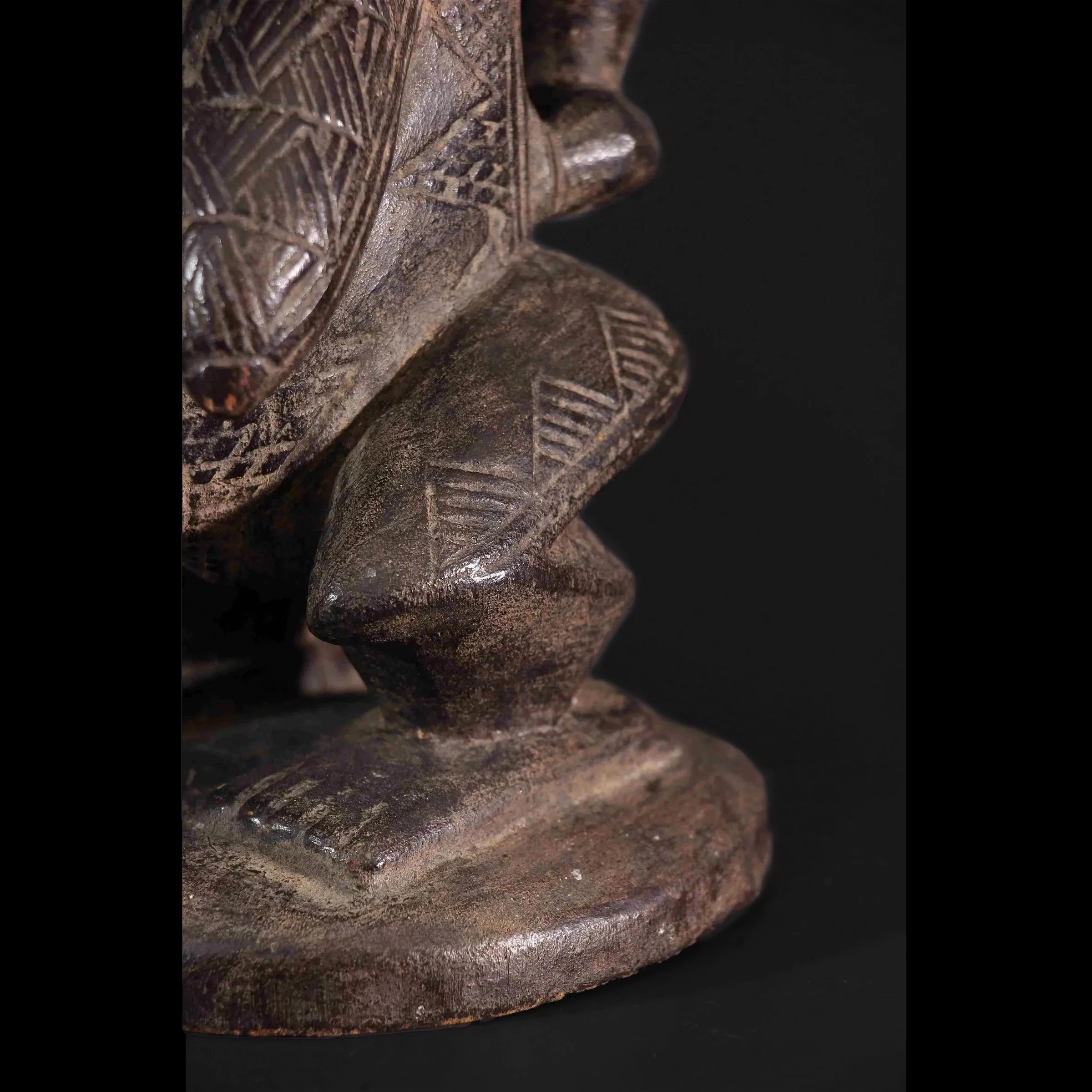 Yoruba Maternity Divination Small Altar / Pedestal Stool, Nigeria #36 - Image 10
