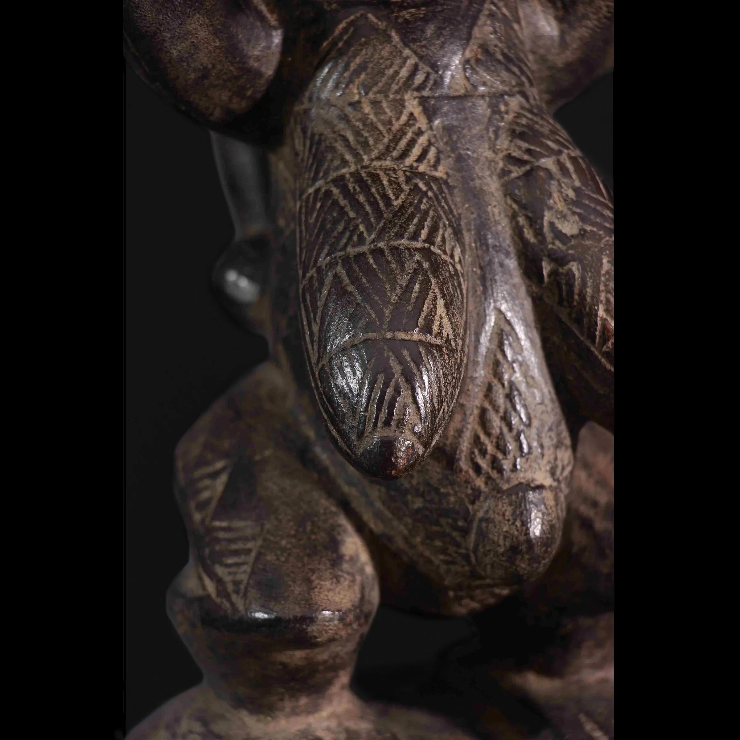 Yoruba Maternity Divination Small Altar / Pedestal Stool, Nigeria #36 - Image 12