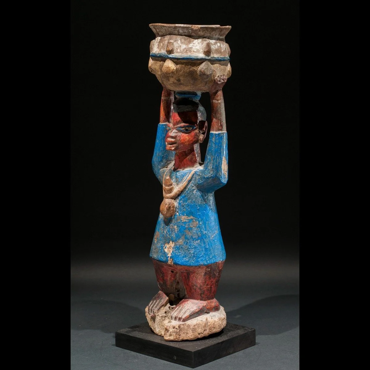 Yoruba Porteur de Coupe Statue, Benin / Nigeria - Image 3